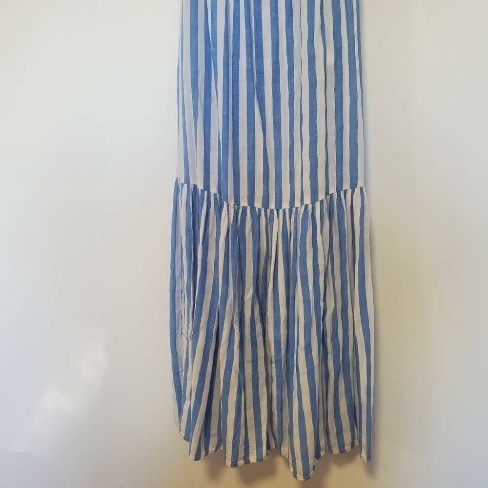 Old Navy Maternity Striped Tiered Maxi Dress - Picture 4 of 6